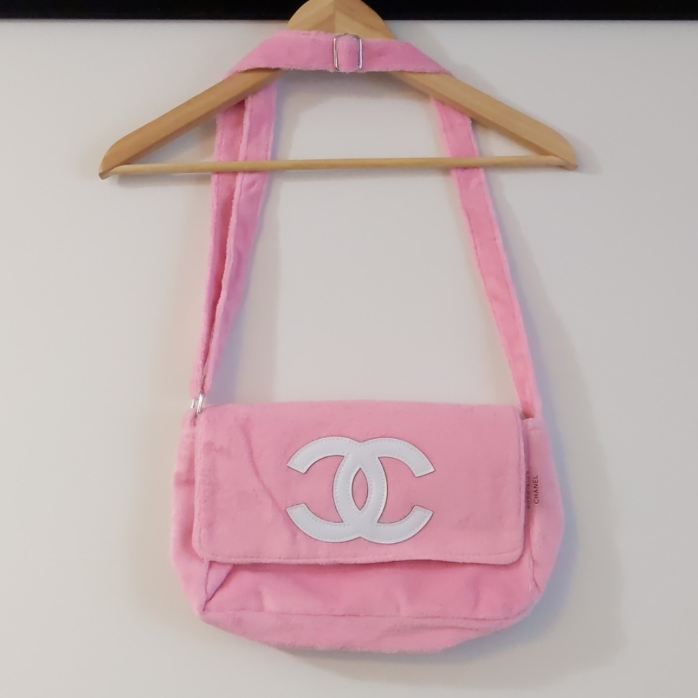 Chanel Precision plush pink bag tote